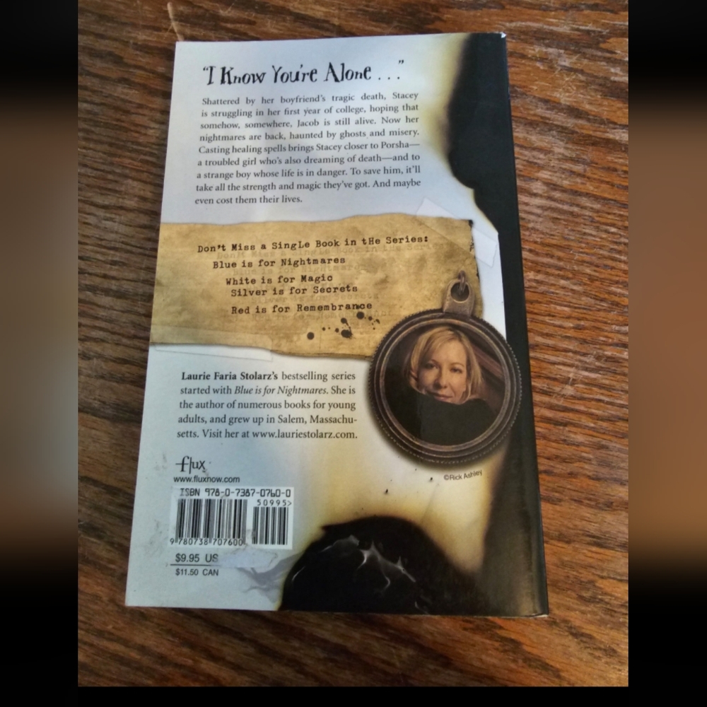 Book bundle - Picture 9 of 11